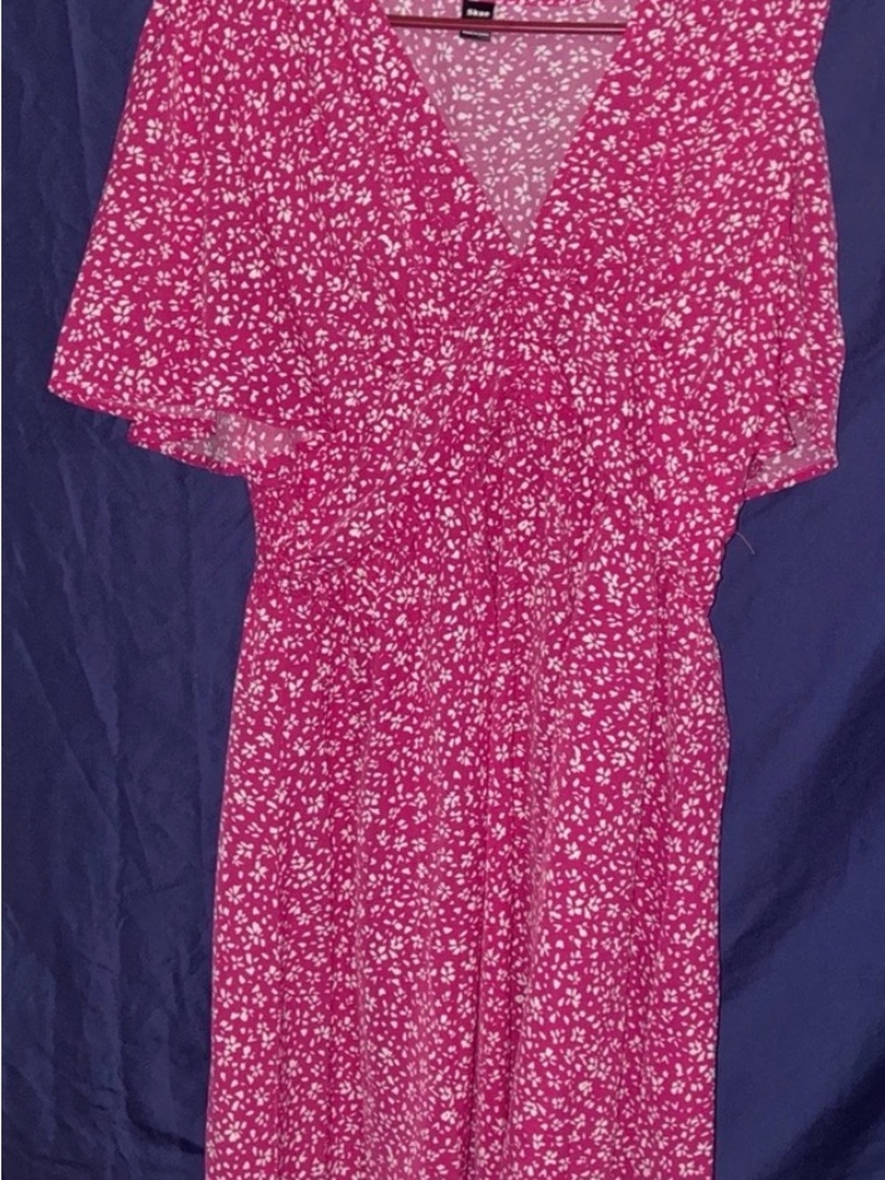 Stark Pink Floral Midi Dress with V-Neck
